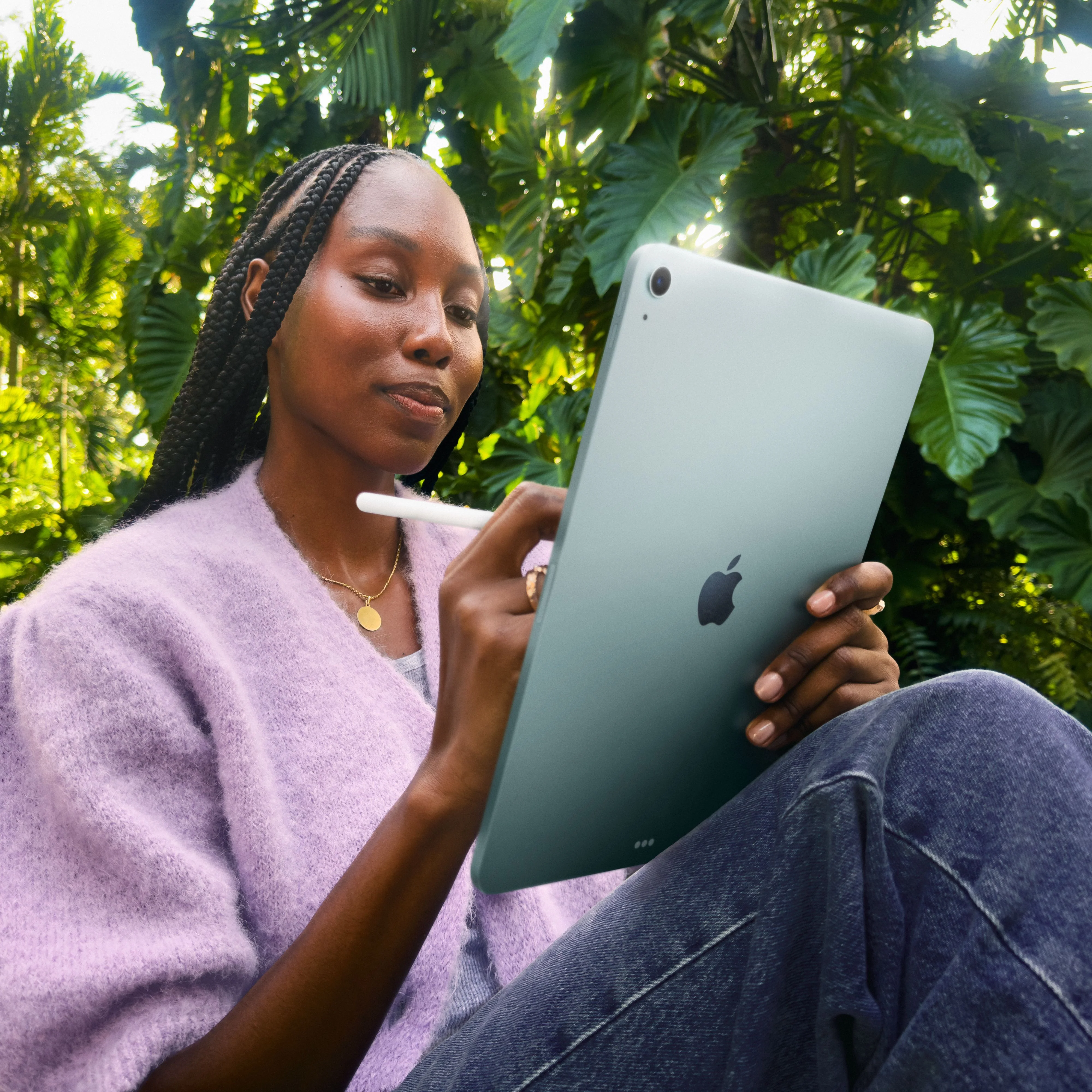 13-inch iPad Air Wi-Fi + Cellular 1TB - Purple (M4) - Image 8