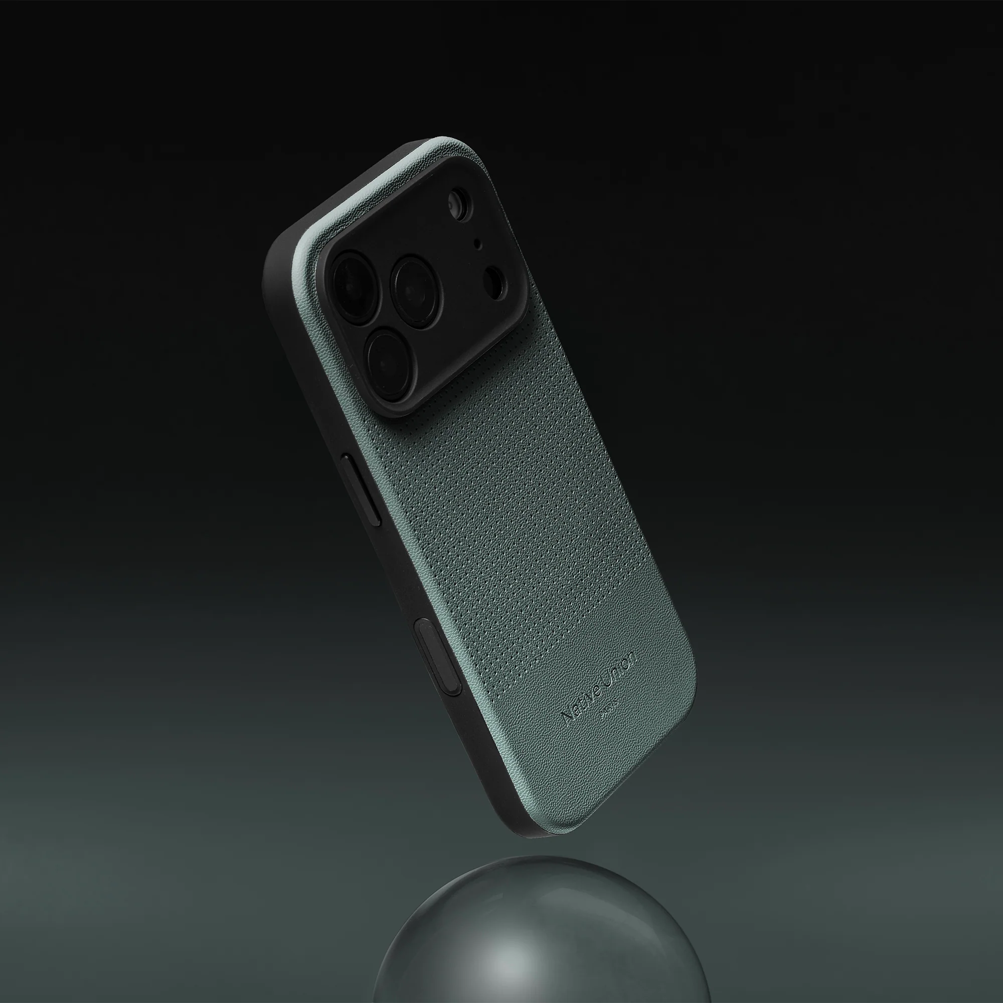 NATIVE UNION Active 2.0 MagSafe Case for iPhone 17 Pro - Slate Green - Image 4