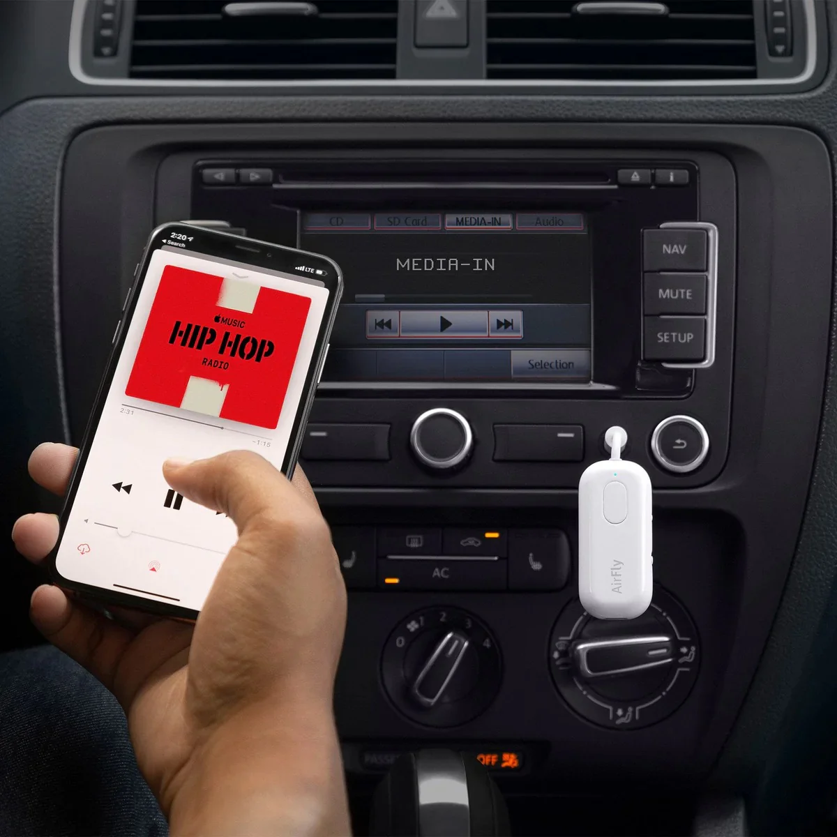 TWELVE SOUTH AirFly SE Bluetooth Transmitter - White - Image 3